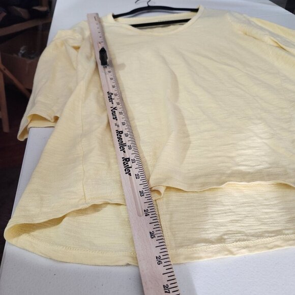 Chicos Top Womens Size 0 US XS Ultimate Tee Yellow 3/4 Sleeve Soft Cotton Blend - Picture 9 of 13